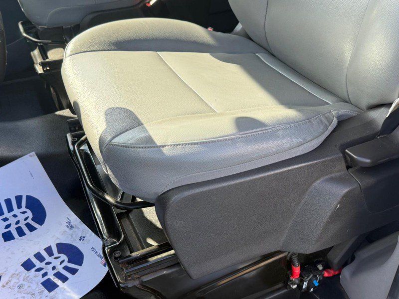 Used 2019 Ford Transit 350 XL RWD image 31