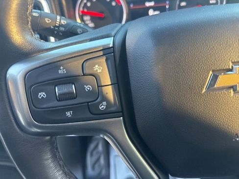 Used 2020 Chevrolet Silverado 1500 LT w/ Convenience Package image 16