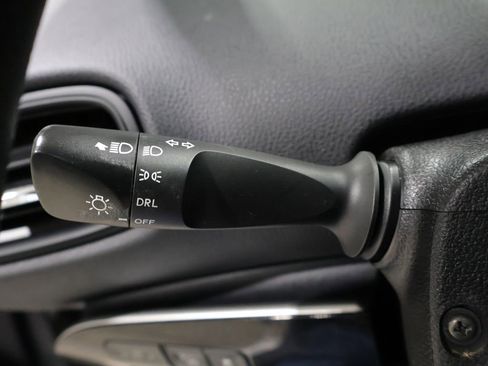 Used 2018 Toyota Prius Two w/ Prius Two Safety Plus Package image 33