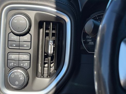 Used 2021 Chevrolet Silverado 1500 RST image 28