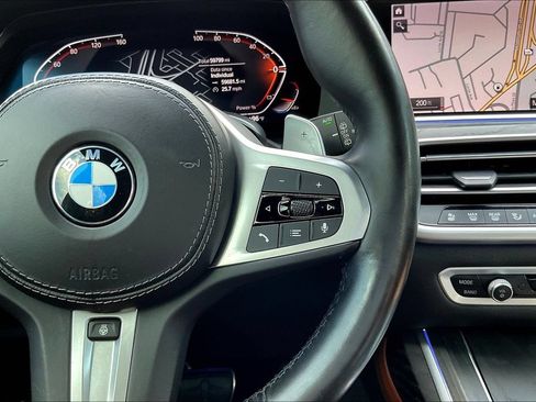 Used 2022 BMW X7 xDrive40i w/ M Sport Package AWD/4WD image 12