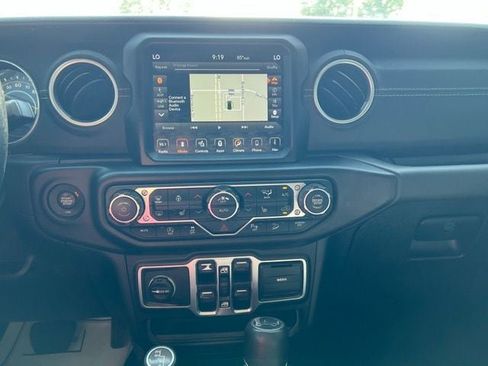 Certified 2018 Jeep Wrangler Unlimited Sahara AWD/4WD image 14