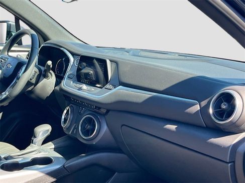 Used 2021 Chevrolet Blazer LT image 28