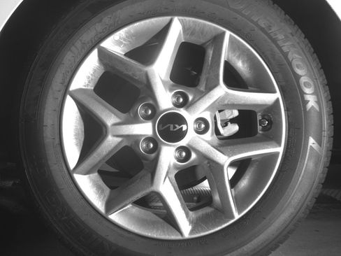 Used 2025 Kia Soul LX w/ LX Technology Package FWD image 14