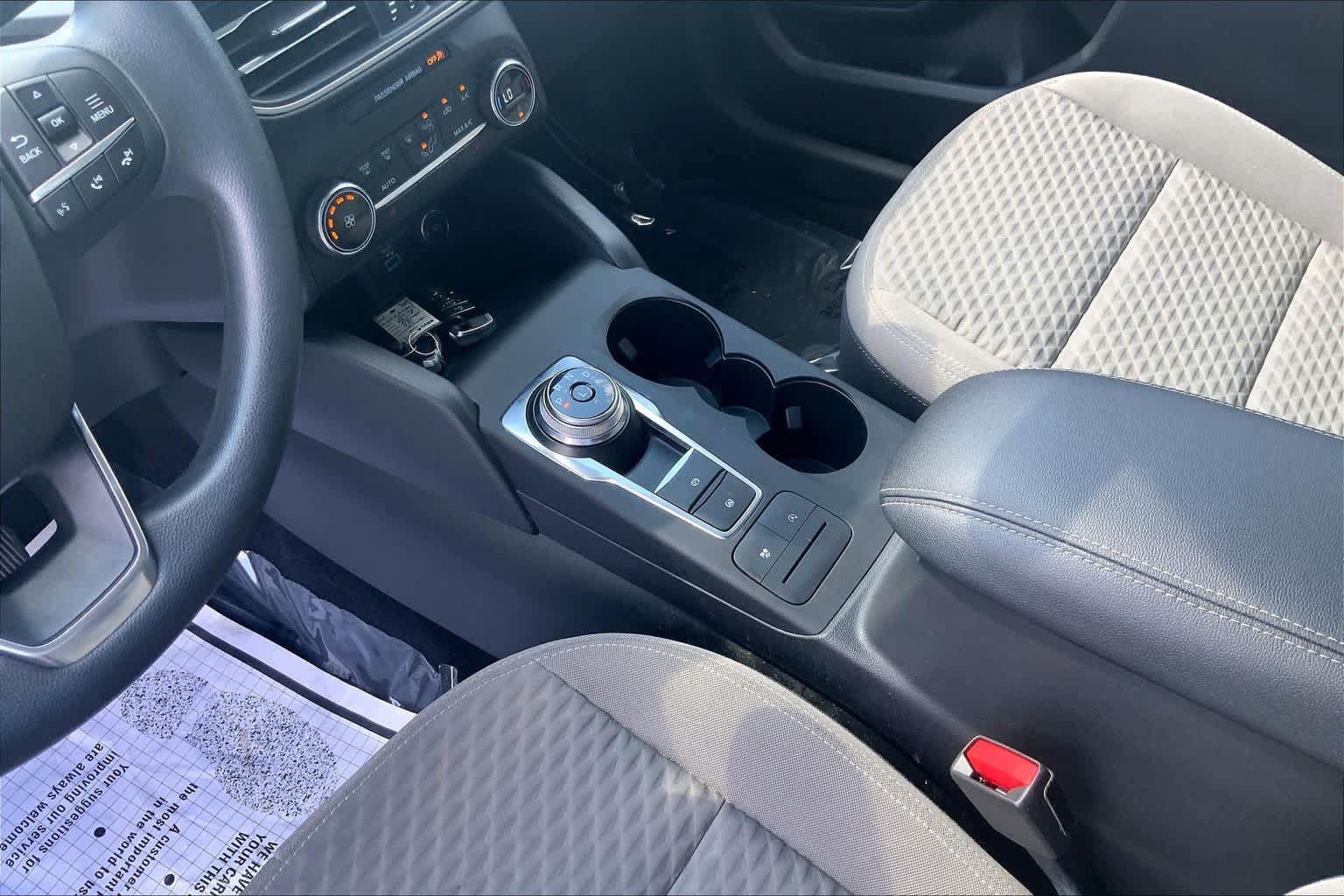 Certified 2020 Ford Escape SE FWD image 17