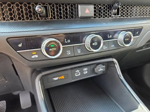Certified 2025 Honda CR-V Sport image 27