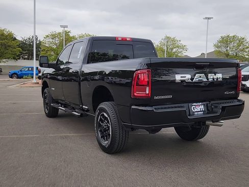 Used 2025 RAM 2500 Laramie AWD/4WD image 20