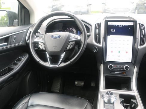 Used 2024 Ford Edge SEL AWD/4WD image 17