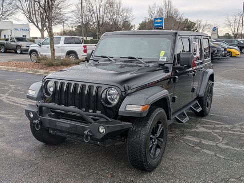Used 2020 Jeep Wrangler Unlimited Sport image 5