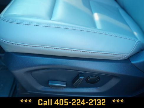 Used 2025 Ford Explorer Active w/ Active Comfort Package RWD image 15