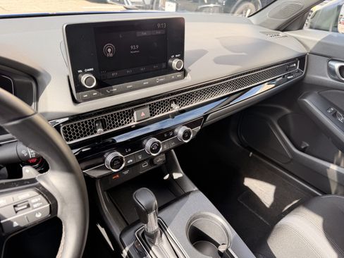 Used 2023 Honda Civic Sport image 14