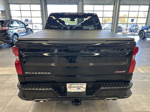 Used 2022 Chevrolet Silverado 1500 RST image 14