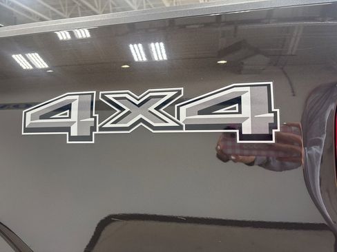 Used 2024 Ford F150 Lariat w/ Equipment Group 502A High image 14