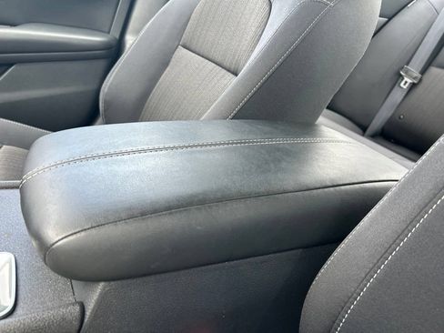 Certified 2025 Nissan Altima 2.5 S FWD image 37