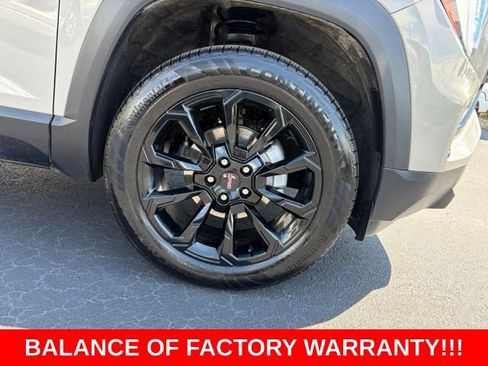 Used 2026 GMC Terrain Elevation w/ Elevation Premium Package FWD image 8
