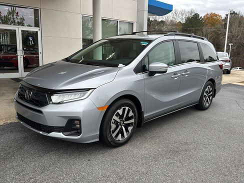 New 2026 Honda Odyssey EX-L image 2