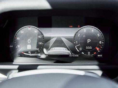 Used 2024 Land Rover Defender 110 SE image 70