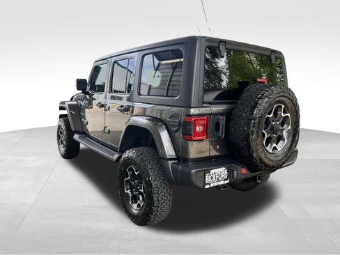 Used 2019 Jeep Wrangler Unlimited Sahara AWD/4WD image 15