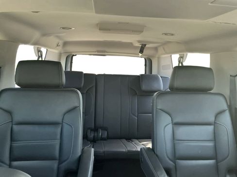 Used 2019 GMC Yukon XL Denali w/ Denali Ultimate Package AWD/4WD image 19