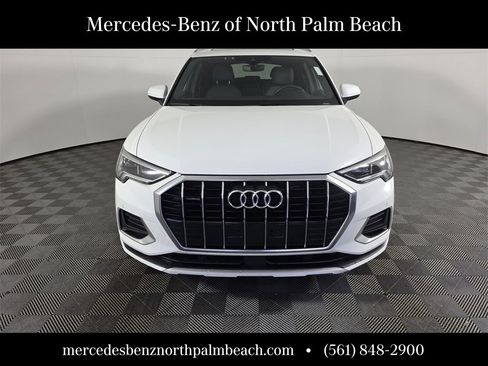 Used 2020 Audi Q3 2.0T Premium Plus w/ Premium Plus Package image 2