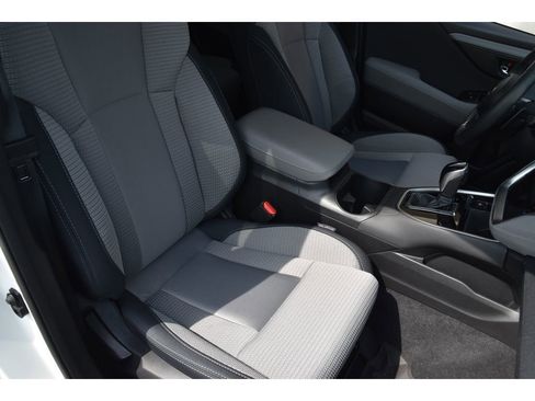 Used 2025 Subaru Outback Premium w/ Popular Package #1A image 32