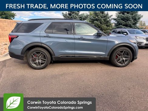 Used 2026 Ford Explorer ST AWD/4WD image 9