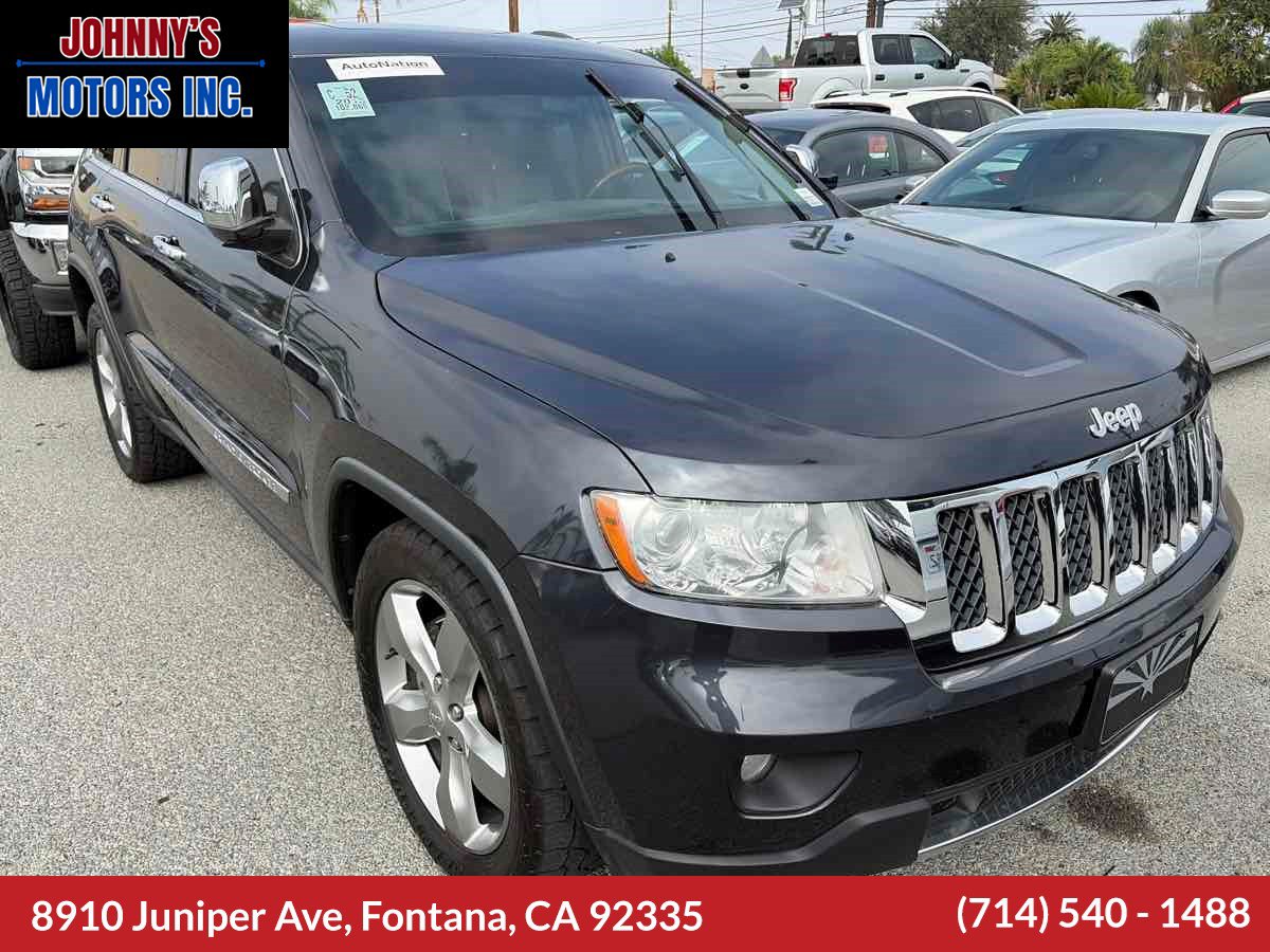 Used 2013 Jeep Grand Cherokee Overland AWD/4WD image 1