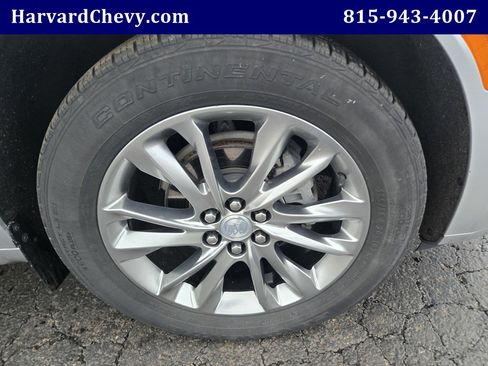 Used 2022 Buick Enclave Avenir w/ Avenir Technology Package image 46