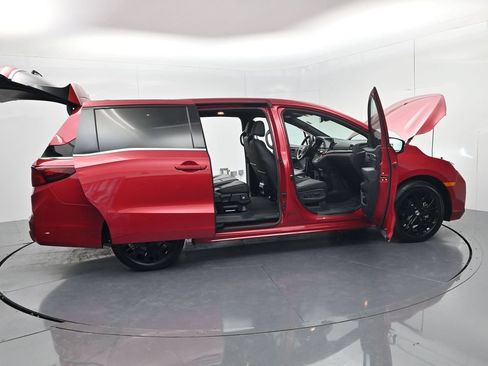 Used 2025 Honda Odyssey Sport-L image 69