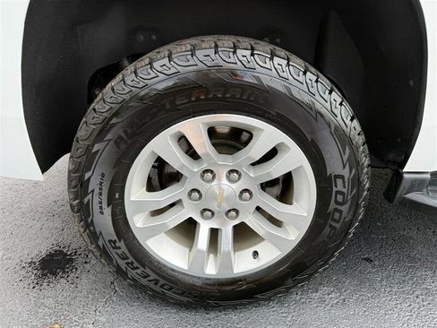 Used 2020 Chevrolet Tahoe LT AWD/4WD image 26