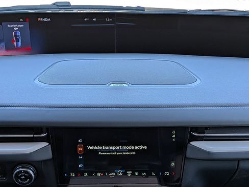 New 2026 Lincoln Navigator L Reserve image 18