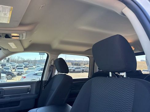 Used 2019 RAM 1500 Classic Warlock w/ Electronics Group image 9