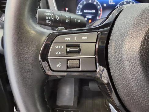 Used 2024 Honda Pilot Elite image 7