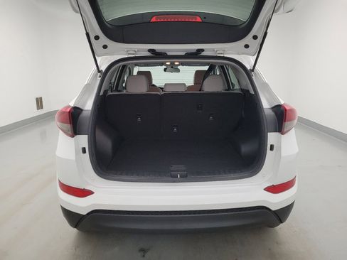 Used 2017 Hyundai Tucson SE AWD/4WD image 29