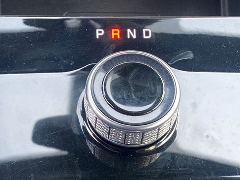 Used 2024 Jeep Grand Cherokee L Laredo image 43