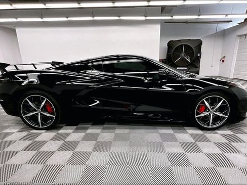 Used 2023 Chevrolet Corvette Stingray Premium Cpe w/ Battery Protection Package RWD image 15