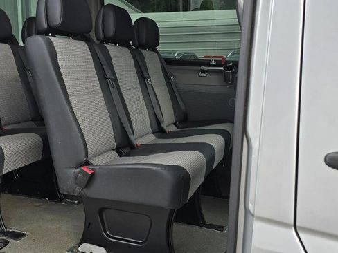 Used 2008 Dodge Sprinter 2500 RWD image 12