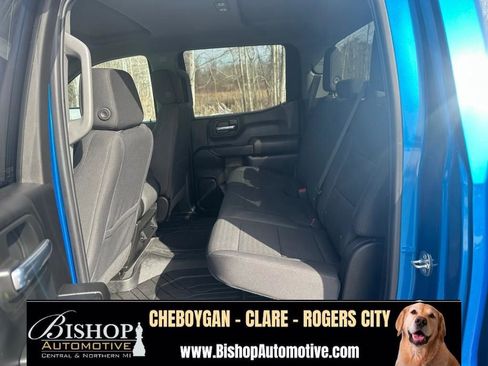 Used 2023 Chevrolet Silverado 1500 Custom AWD/4WD image 29