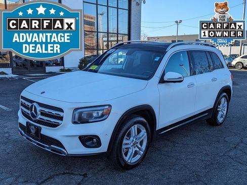 Used 2023 Mercedes-Benz GLB 250 4MATIC image 2