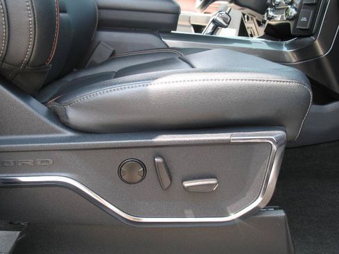 Used 2022 Ford F150 Lariat AWD/4WD image 21