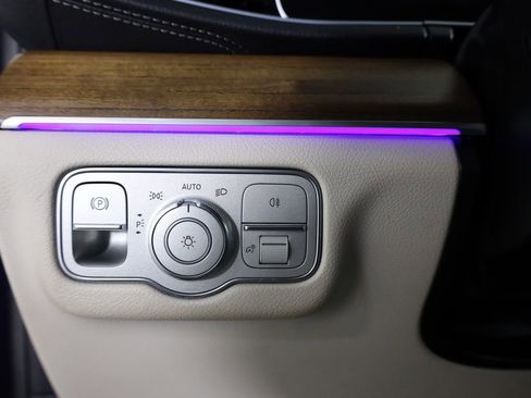 Certified 2022 Mercedes-Benz GLS 450 4MATIC image 9