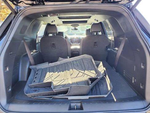 Certified 2023 Chevrolet Traverse RS w/ LPO, Floor Liner Package image 11