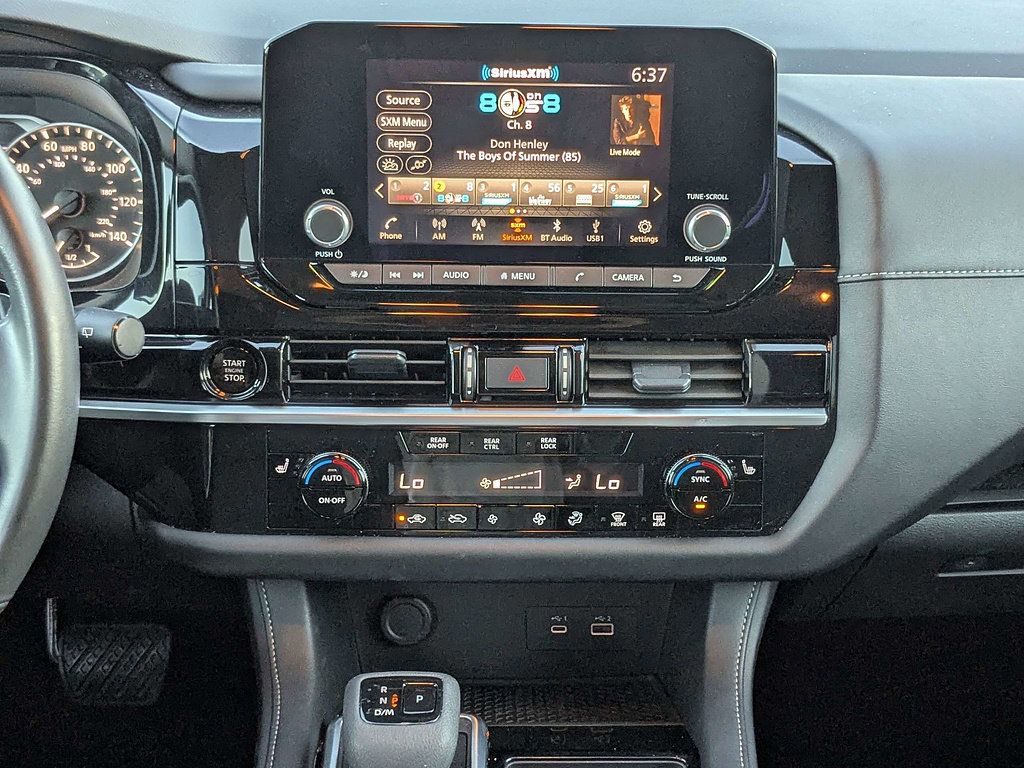 Used 2025 Nissan Pathfinder SV FWD image 20