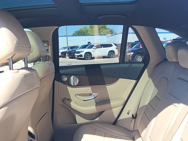 Used 2018 Mercedes-Benz GLC 300 4MATIC image 13
