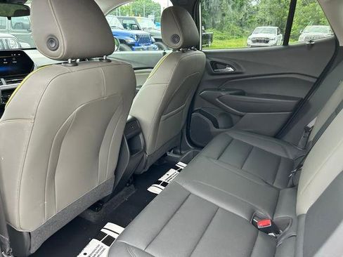 Used 2024 Chevrolet Trax ACTIV w/ Driver Confidence Package image 14