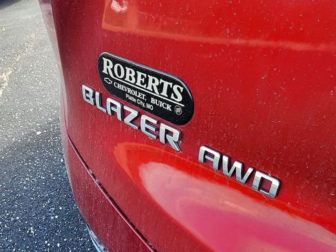 Used 2023 Chevrolet Blazer Premier image 6