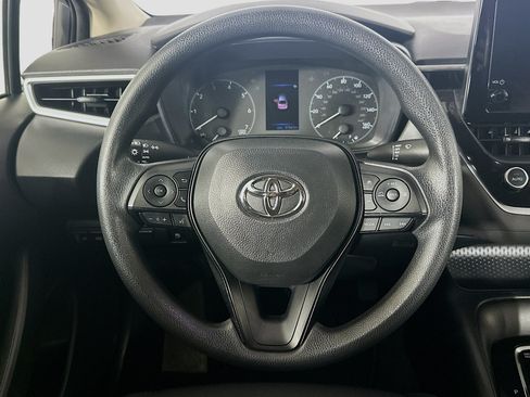 Used 2023 Toyota Corolla LE w/ Carpet Mat Package (TMS) FWD image 17