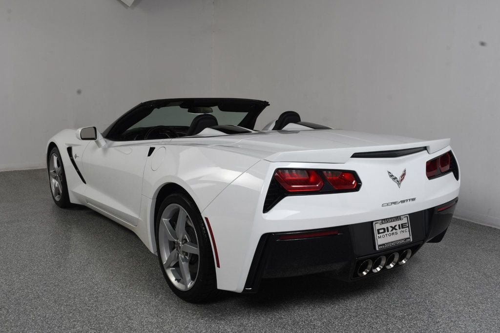 Used 2014 Chevrolet Corvette Stingray Convertible w/ 3LT Preferred Equipment Group RWD image 9