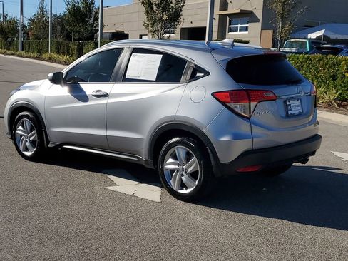 Used 2019 Honda HR-V EX image 9