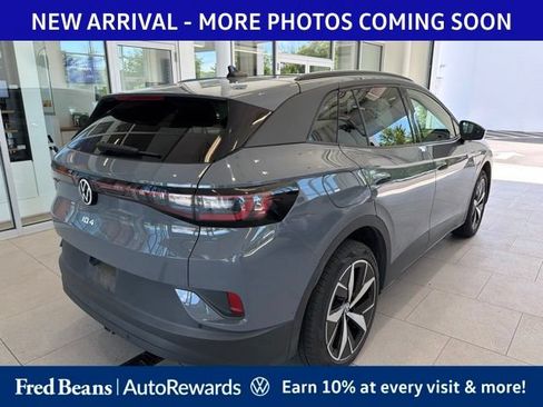 Used 2023 Volkswagen ID.4 Pro S AWD/4WD image 4